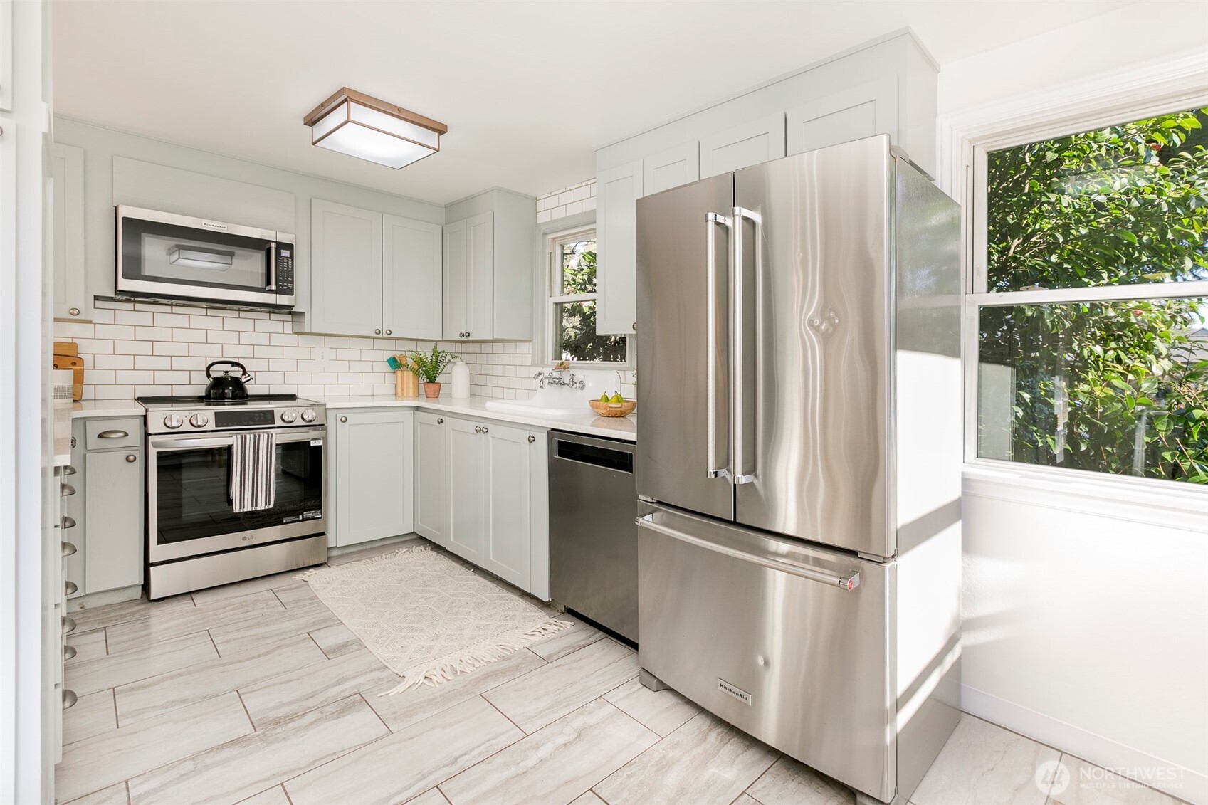 12343 11th Avenue NE, Seattle, WA 98125