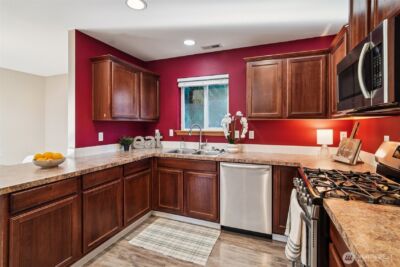 18413 SE 242nd Court , Covington, WA 98042-4892 - Photo 9