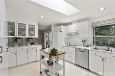 17101 146th Avenue SE, Renton, WA 98058 - Photo 8