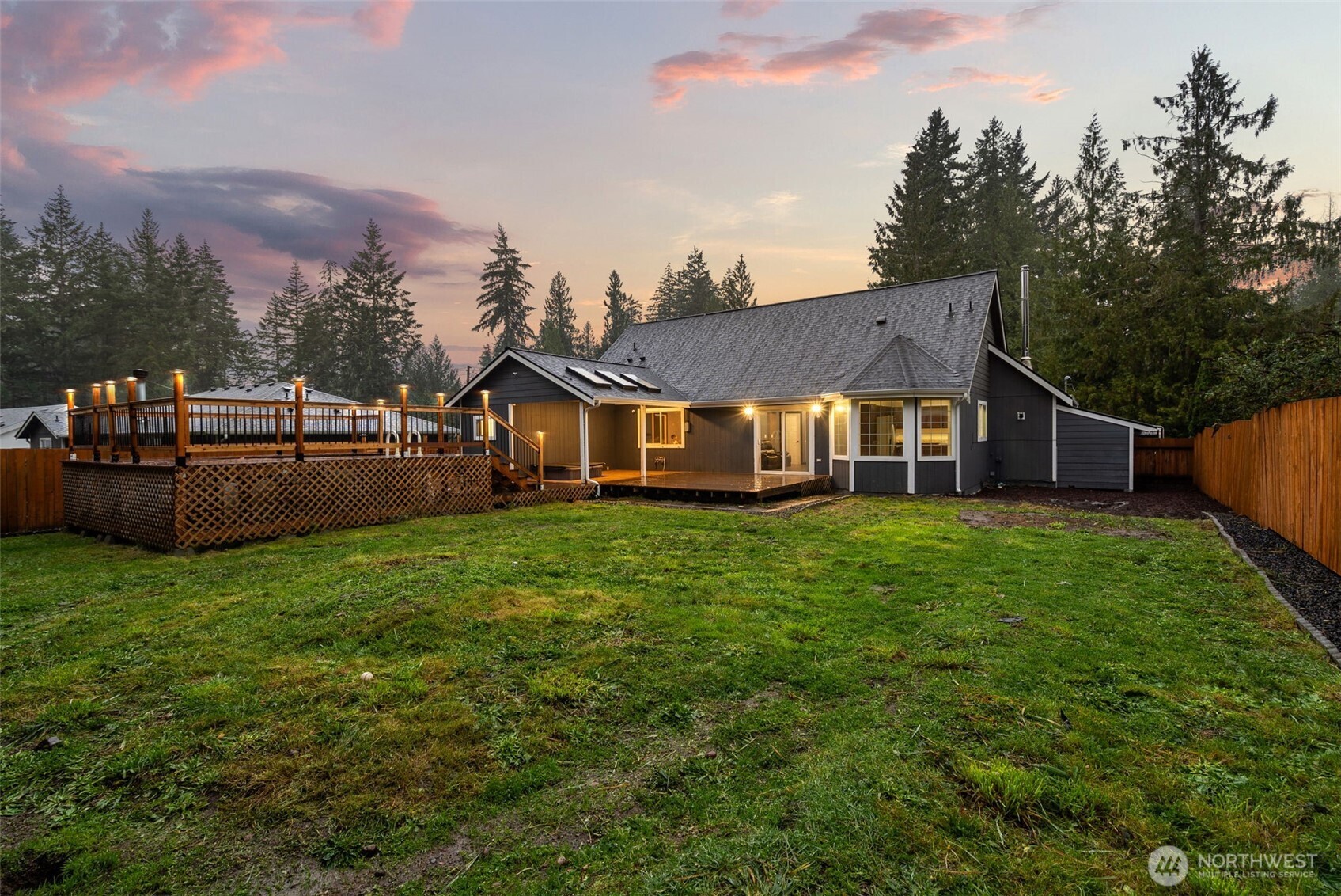 140 E Timberlake Drive , Shelton, WA 98584