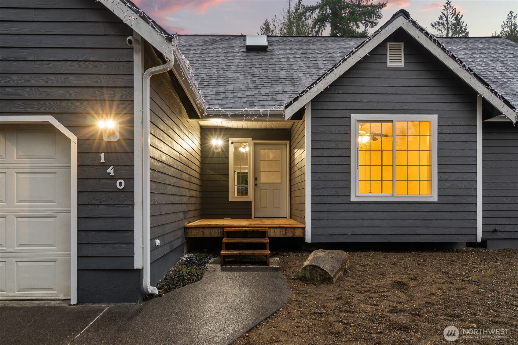 140 E Timberlake Drive , Shelton, WA 98584