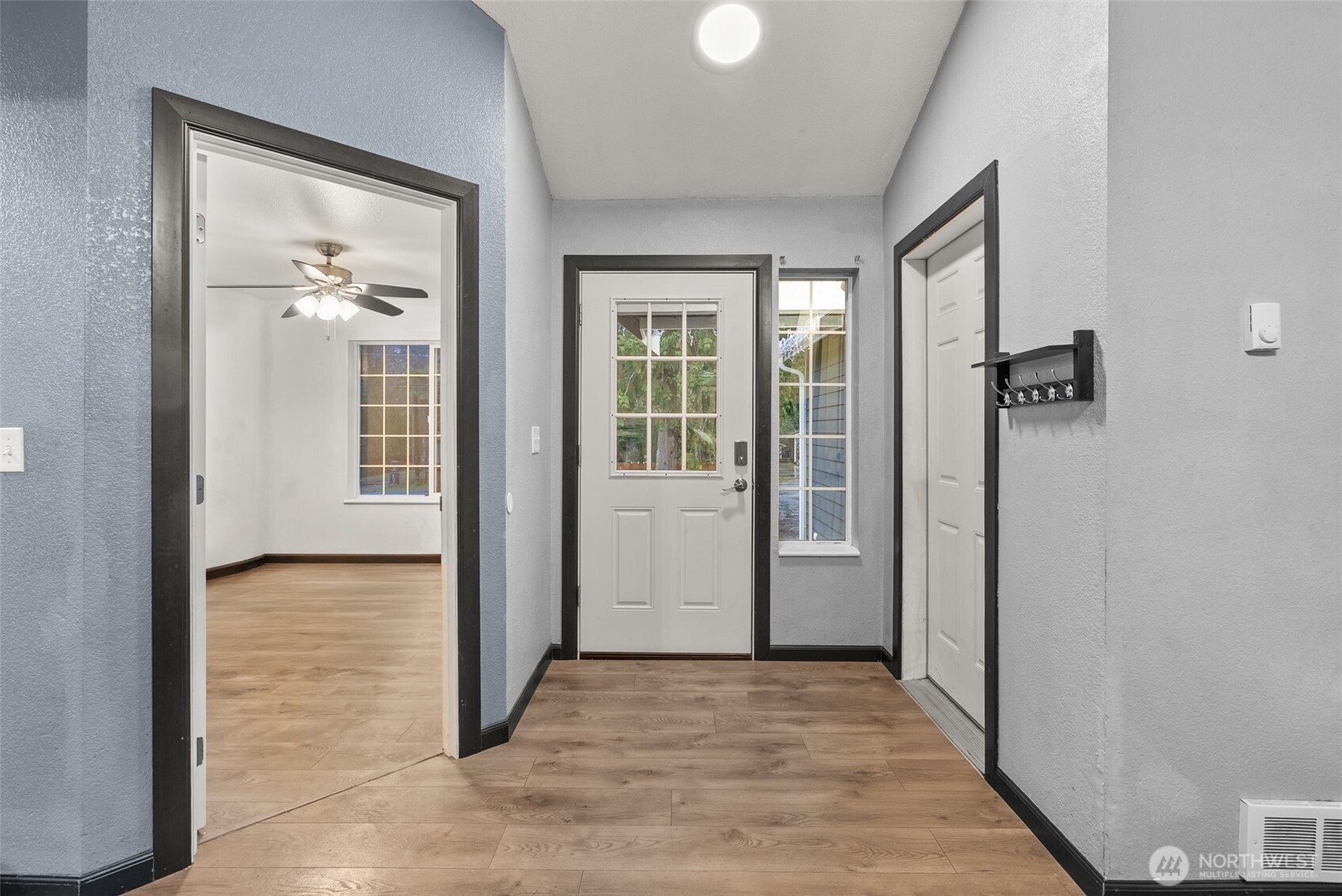 140 E Timberlake Drive , Shelton, WA 98584