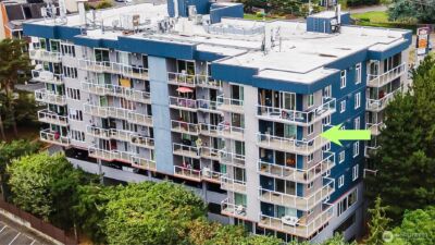 15020 Bothell Way NE #502, Lake Forest Park, WA 98155 - Photo 2