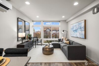 728 N 43rd Street , Seattle, WA 98103 - Photo 5