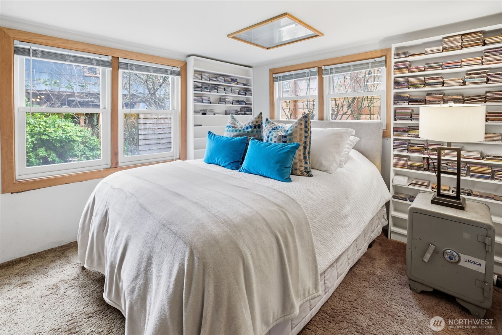 5401 S Angeline Street #102, Seattle, WA 98118-1534