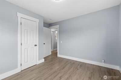 817 114th Street S, Tacoma, WA 98444 - Photo 14