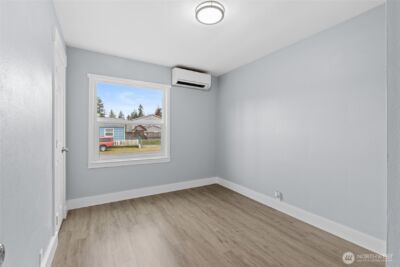 817 114th Street S, Tacoma, WA 98444 - Photo 15