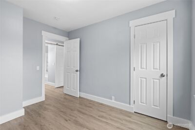 817 114th Street S, Tacoma, WA 98444 - Photo 16