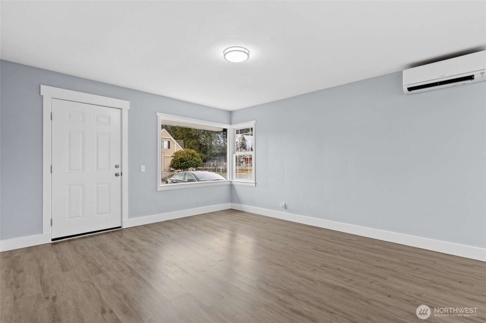 817 114th Street S, Tacoma, WA 98444