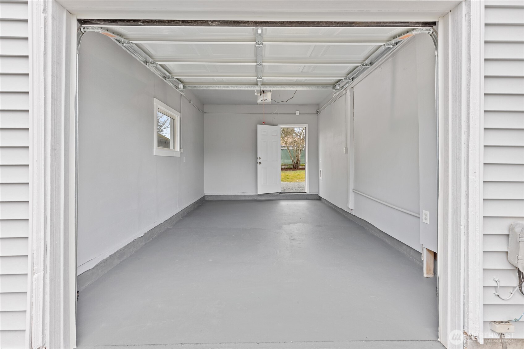 817 114th Street S, Tacoma, WA 98444