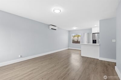 817 114th Street S, Tacoma, WA 98444 - Photo 8