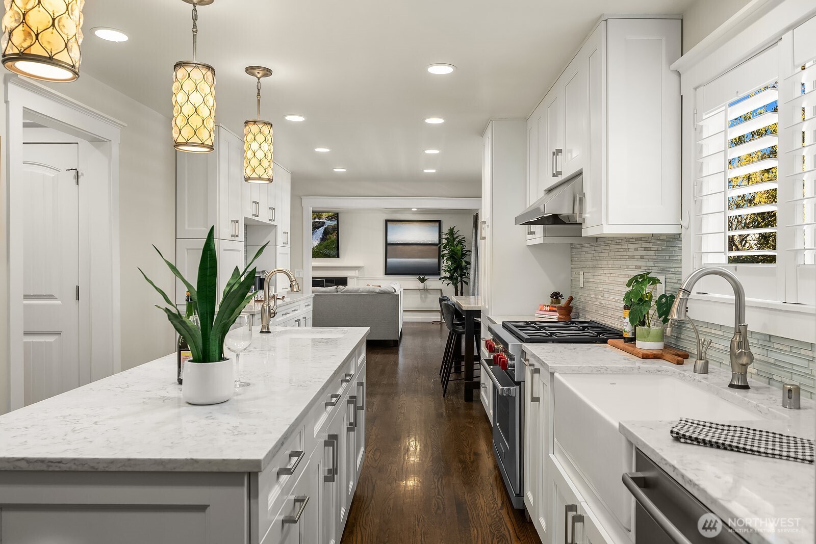 2650 79th Avenue NE, Medina, WA 98039