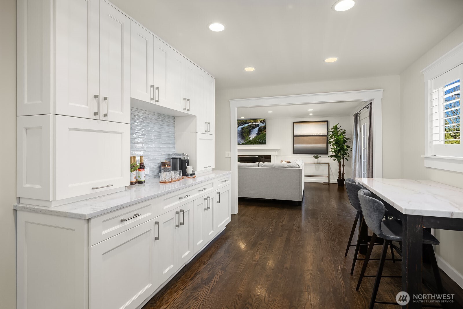 2650 79th Avenue NE, Medina, WA 98039