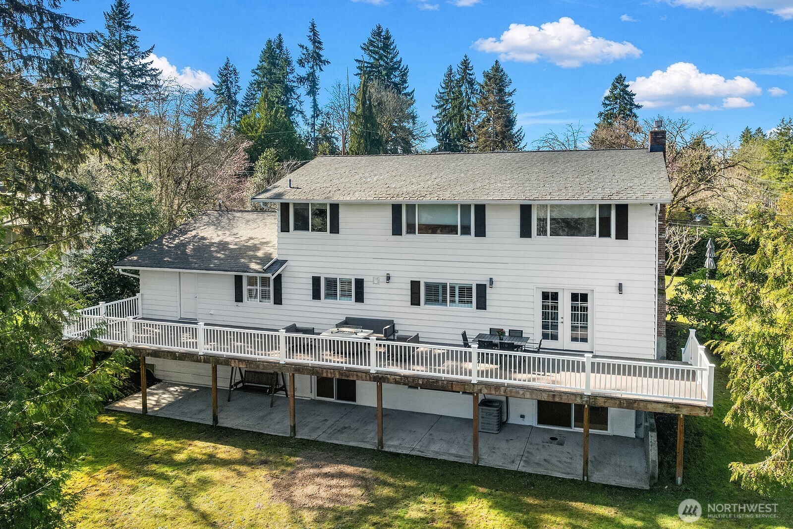 2650 79th Avenue NE, Medina, WA 98039