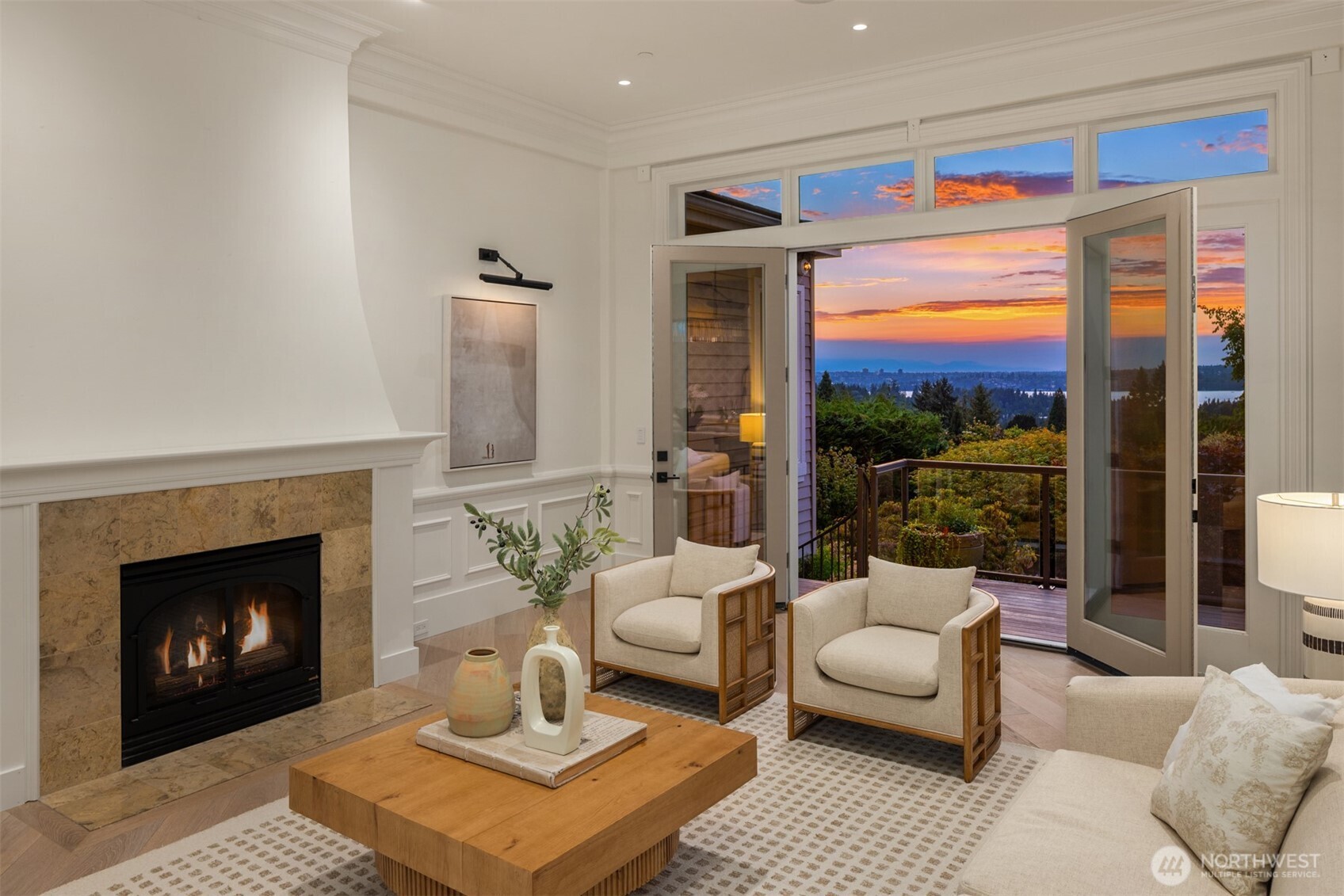 9234 NE 25th Street , Clyde Hill, WA 98004