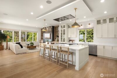 9234 NE 25th Street , Clyde Hill, WA 98004 - Photo 18