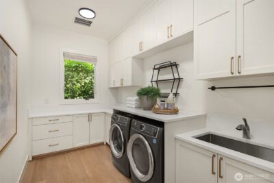 9234 NE 25th Street , Clyde Hill, WA 98004 - Photo 23