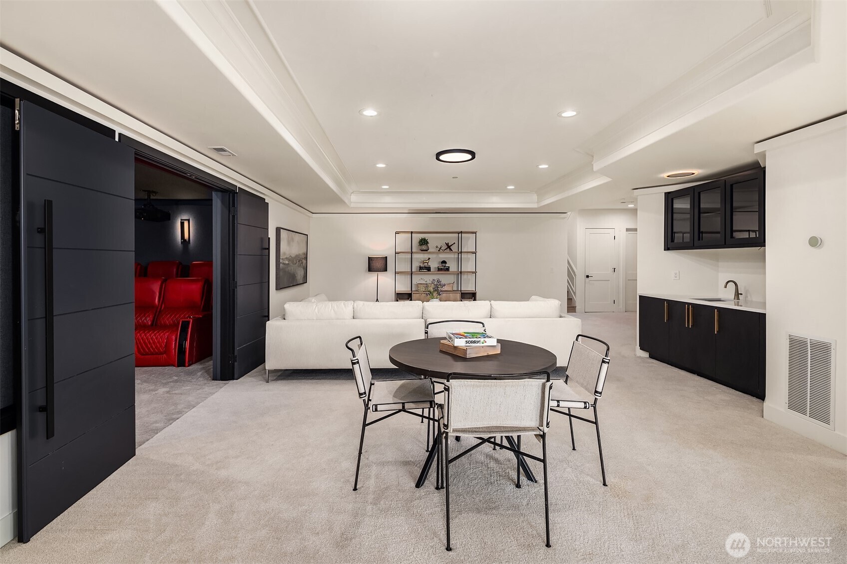 9234 NE 25th Street , Clyde Hill, WA 98004