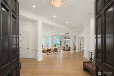 9234 NE 25th Street , Clyde Hill, WA 98004 - Photo 4