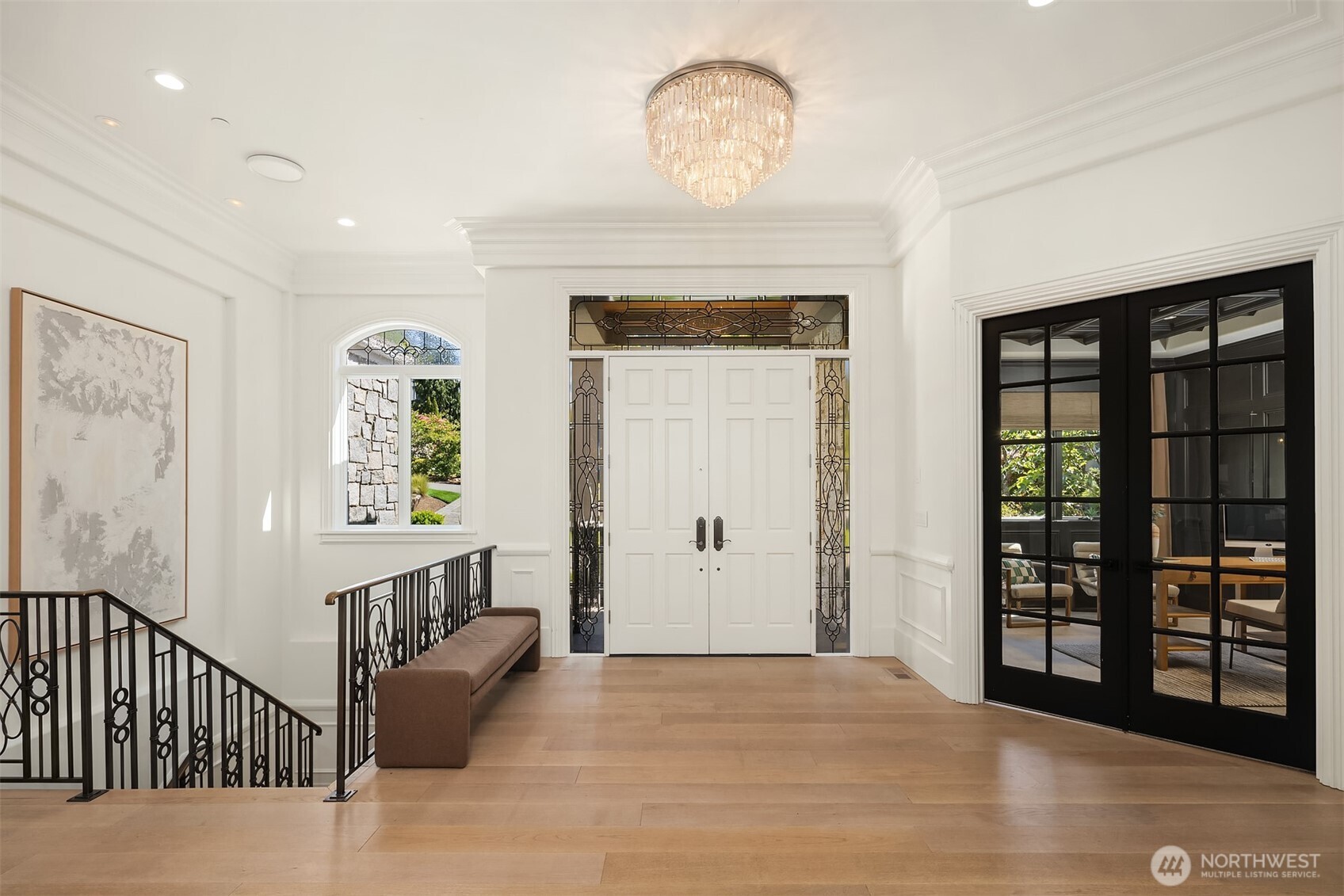 9234 NE 25th Street , Clyde Hill, WA 98004