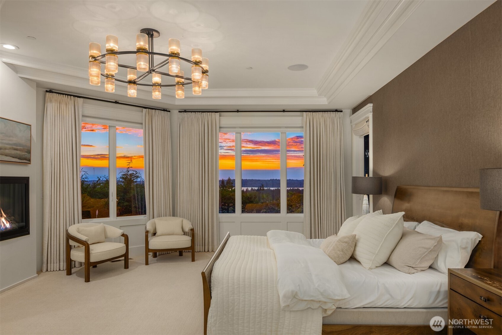 9234 NE 25th Street , Clyde Hill, WA 98004