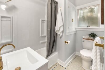 543 N 81st Street , Seattle, WA 98103 - Photo 12