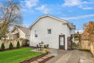 543 N 81st Street , Seattle, WA 98103 - Photo 27