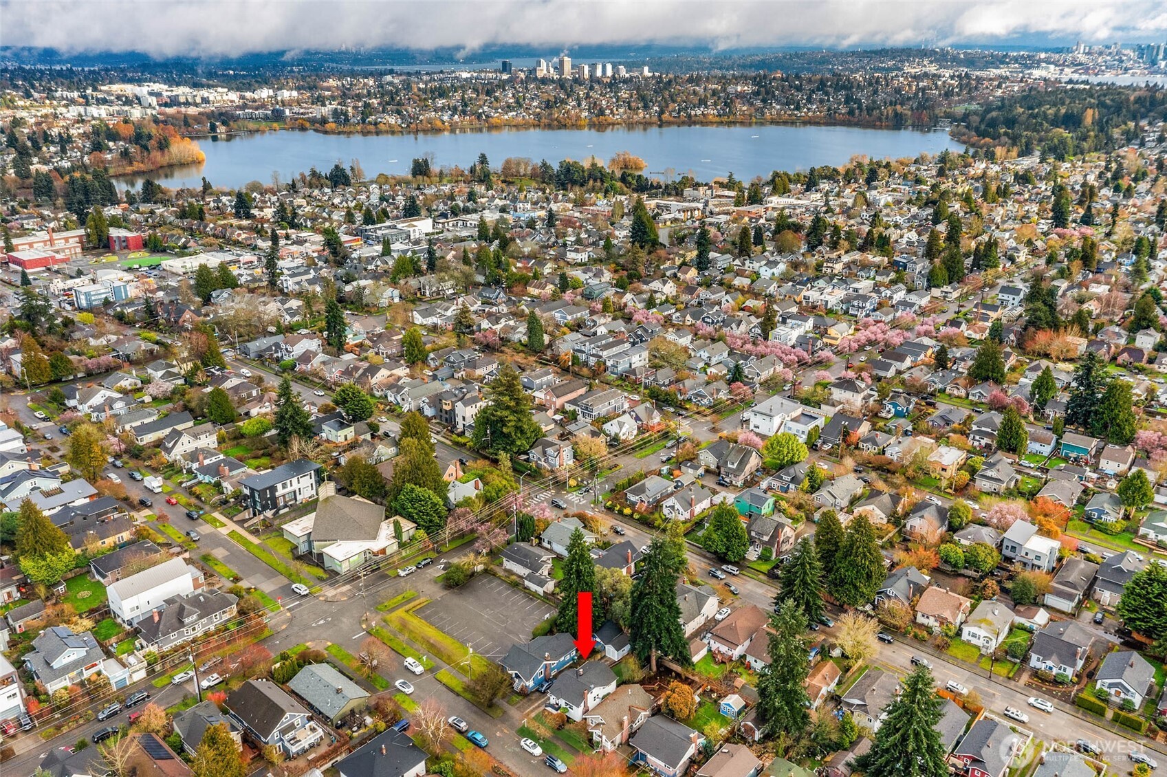 543 N 81st Street , Seattle, WA 98103