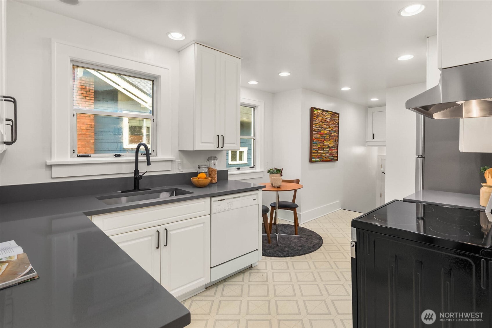 543 N 81st Street , Seattle, WA 98103