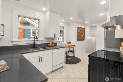 543 N 81st Street , Seattle, WA 98103 - Photo 6