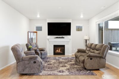 1323 Baker Heights Loop , Bremerton, WA 98312 - Photo 3