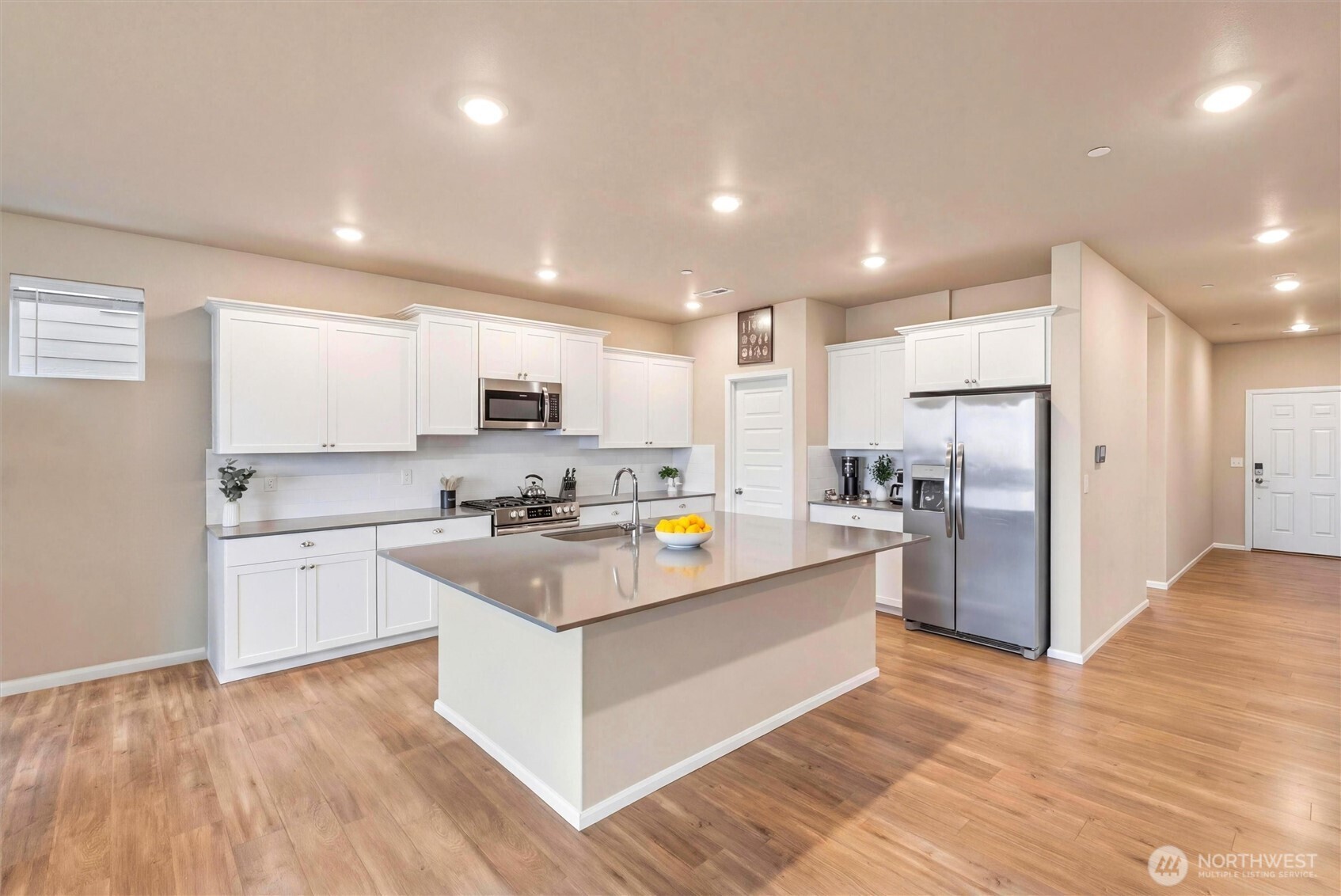 1323 Baker Heights Loop , Bremerton, WA 98312