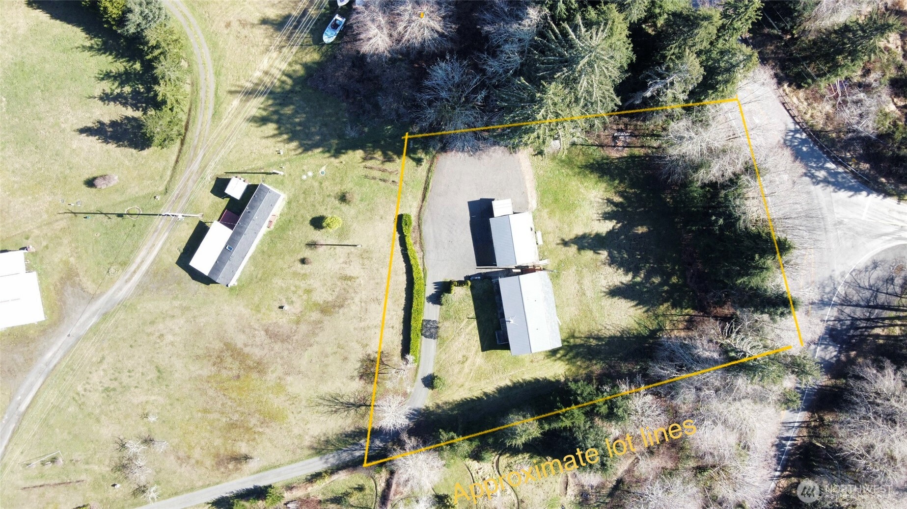 144 Tveit Road , Sekiu, WA 98381