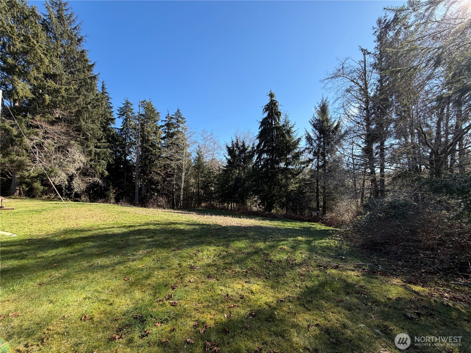 144 Tveit Road , Sekiu, WA 98381