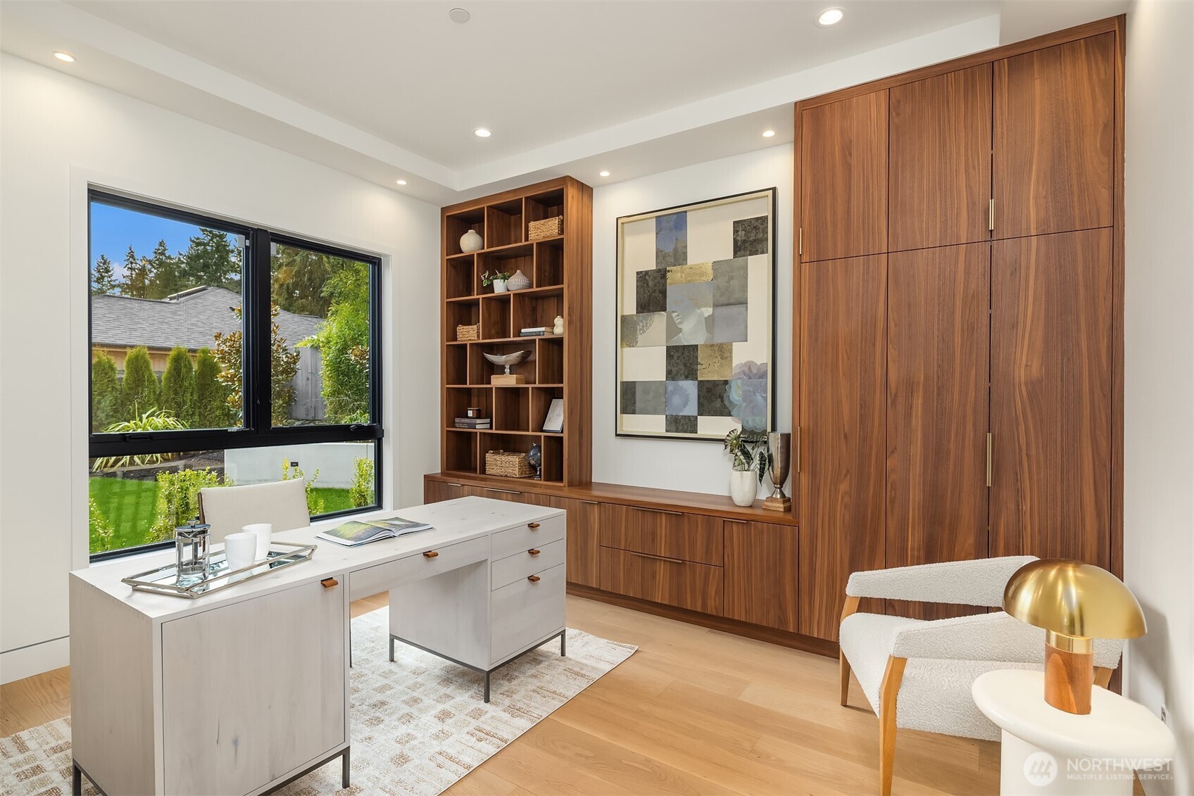 7611 NE 12th Street , Medina, WA 98039