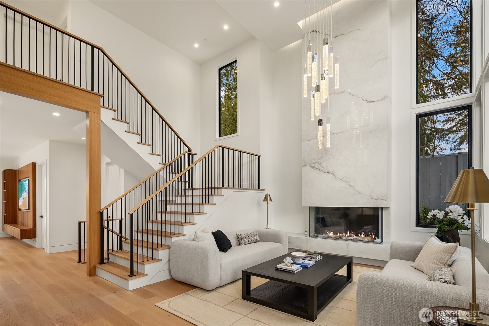 7611 NE 12th Street , Medina, WA 98039