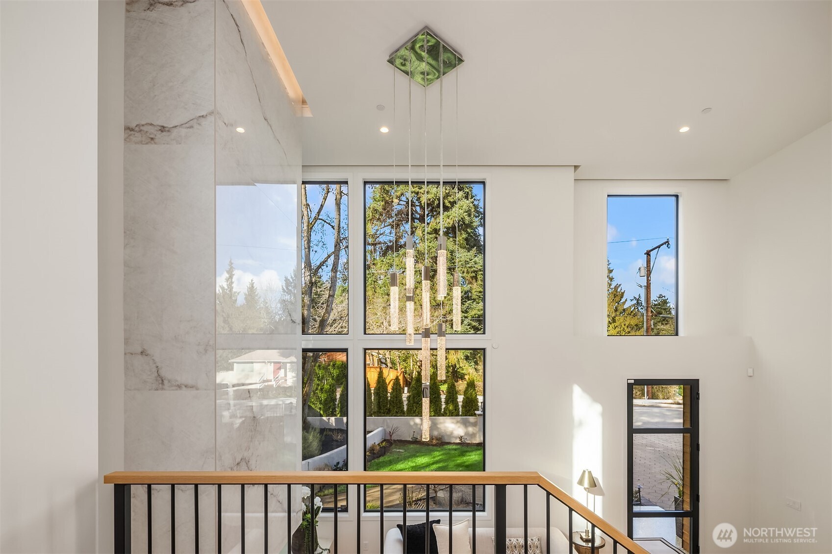 7611 NE 12th Street , Medina, WA 98039