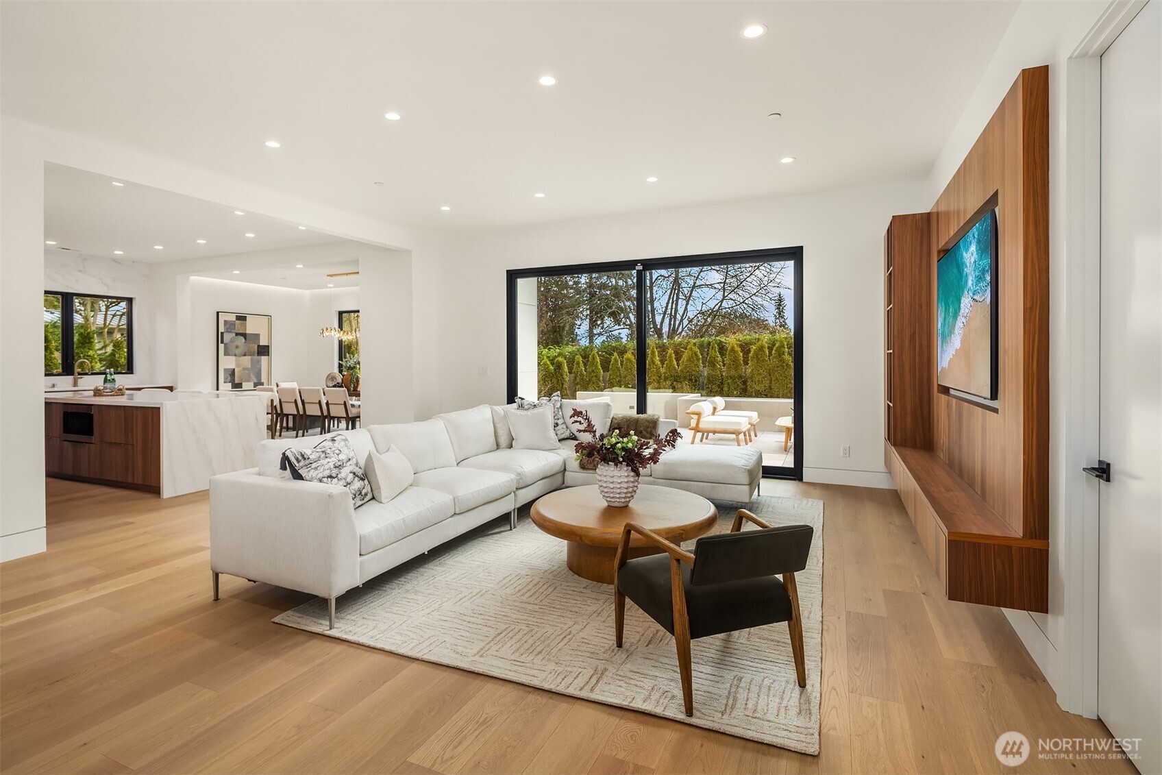 7611 NE 12th Street , Medina, WA 98039