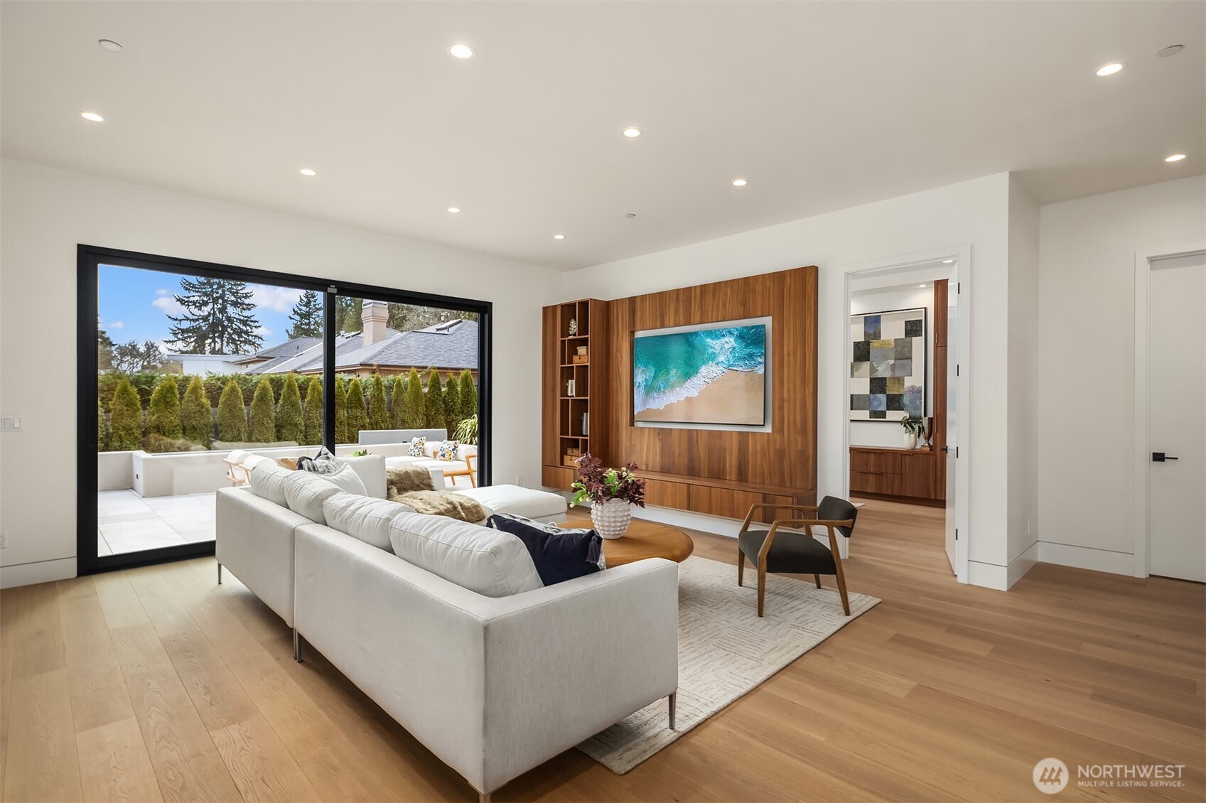 7611 NE 12th Street , Medina, WA 98039