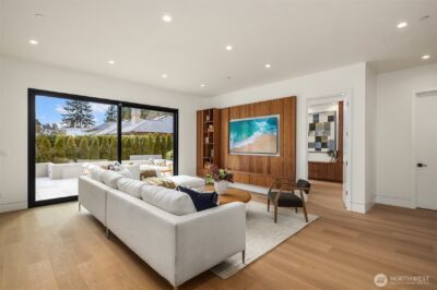 7611 NE 12th Street , Medina, WA 98039 - Photo 9