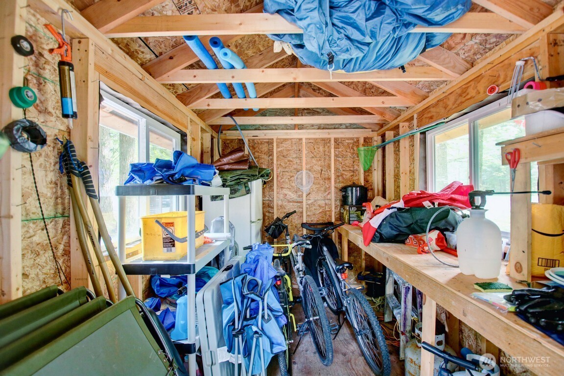 20 Goldrush Road , Deming, WA 98244