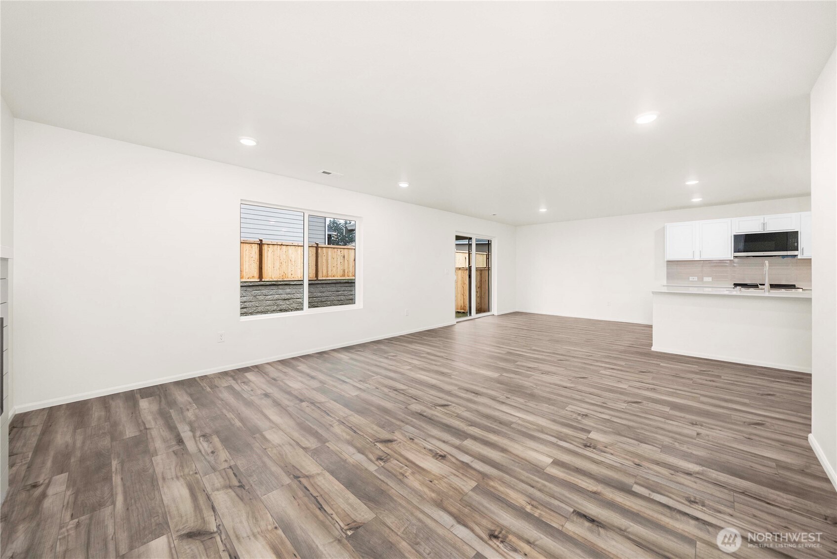 285 Wind River Drive , Chehalis, WA 98532