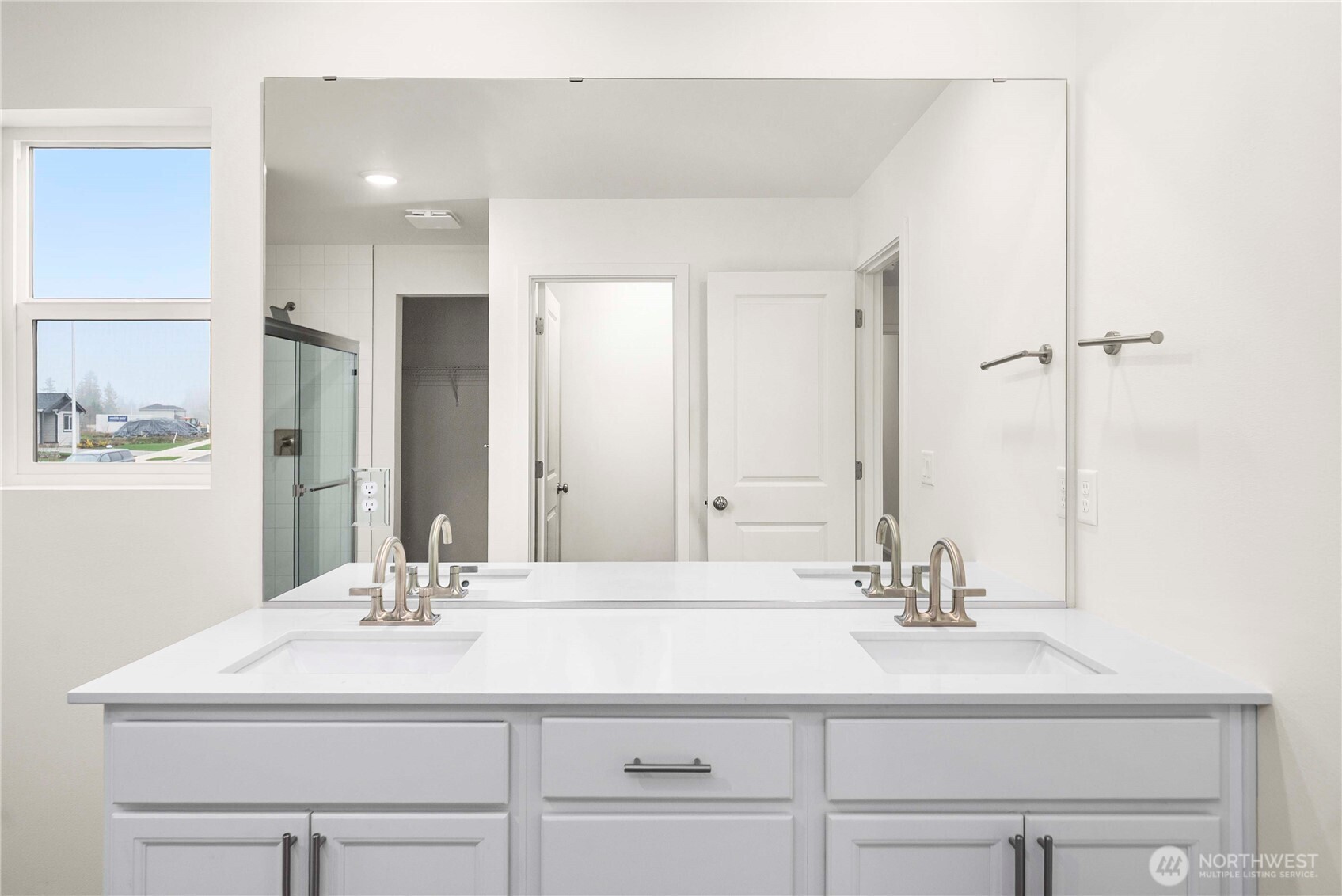 285 Wind River Drive , Chehalis, WA 98532