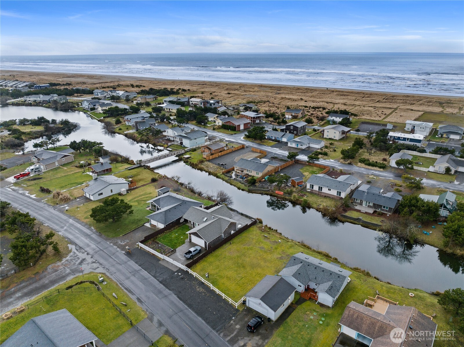 34515 I Street , Ocean Park, WA 98640