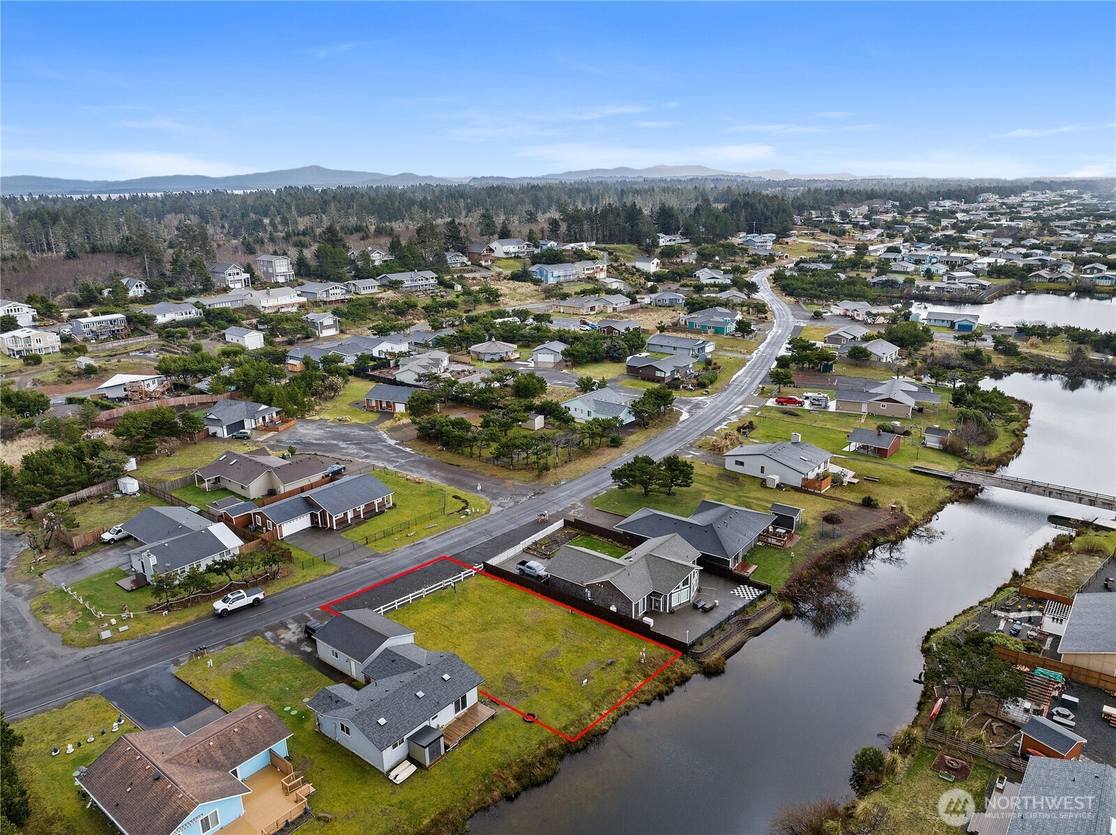 34515 I Street , Ocean Park, WA 98640