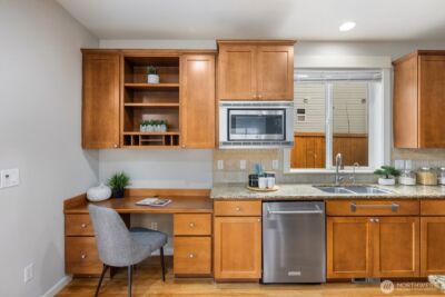 5620 NE 6th Place , Renton, WA 98059-4983 - Photo 16