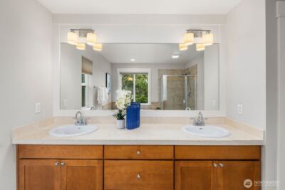 5620 NE 6th Place , Renton, WA 98059-4983 - Photo 23