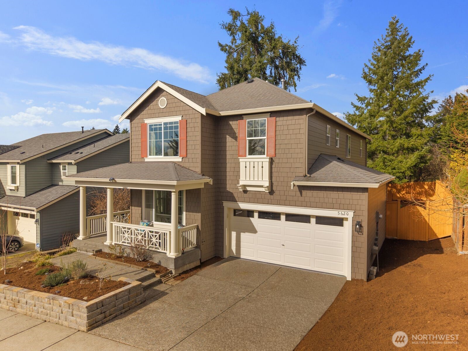 5620 NE 6th Place , Renton, WA 98059-4983