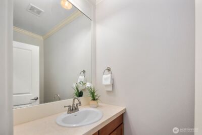 5620 NE 6th Place , Renton, WA 98059-4983 - Photo 7