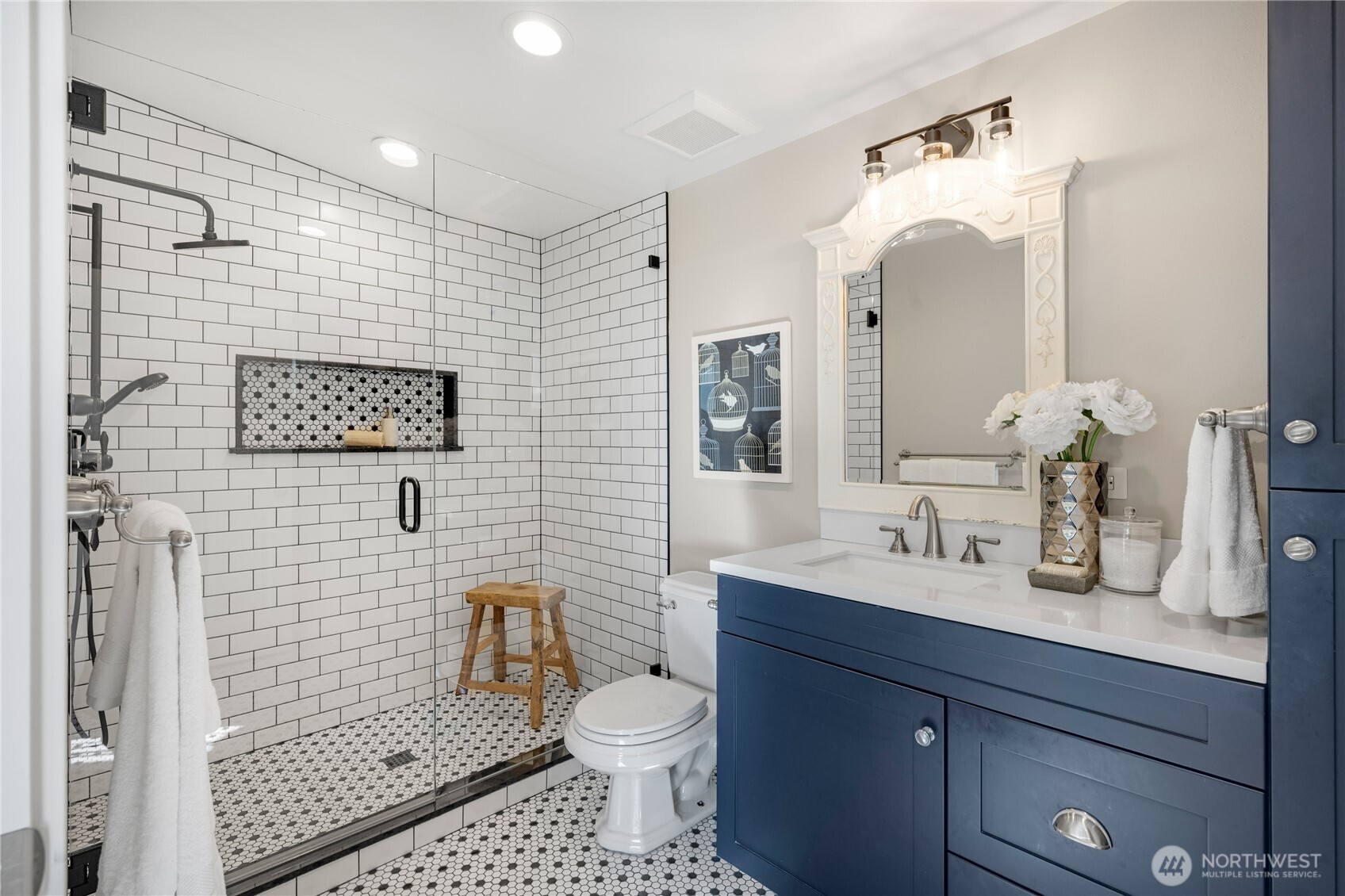 2415 W McGraw Street , Seattle, WA 98199